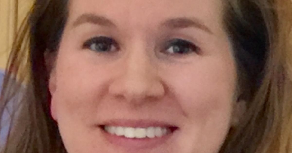 Dr. Summer er Vet from Urbandale, IA Vetster