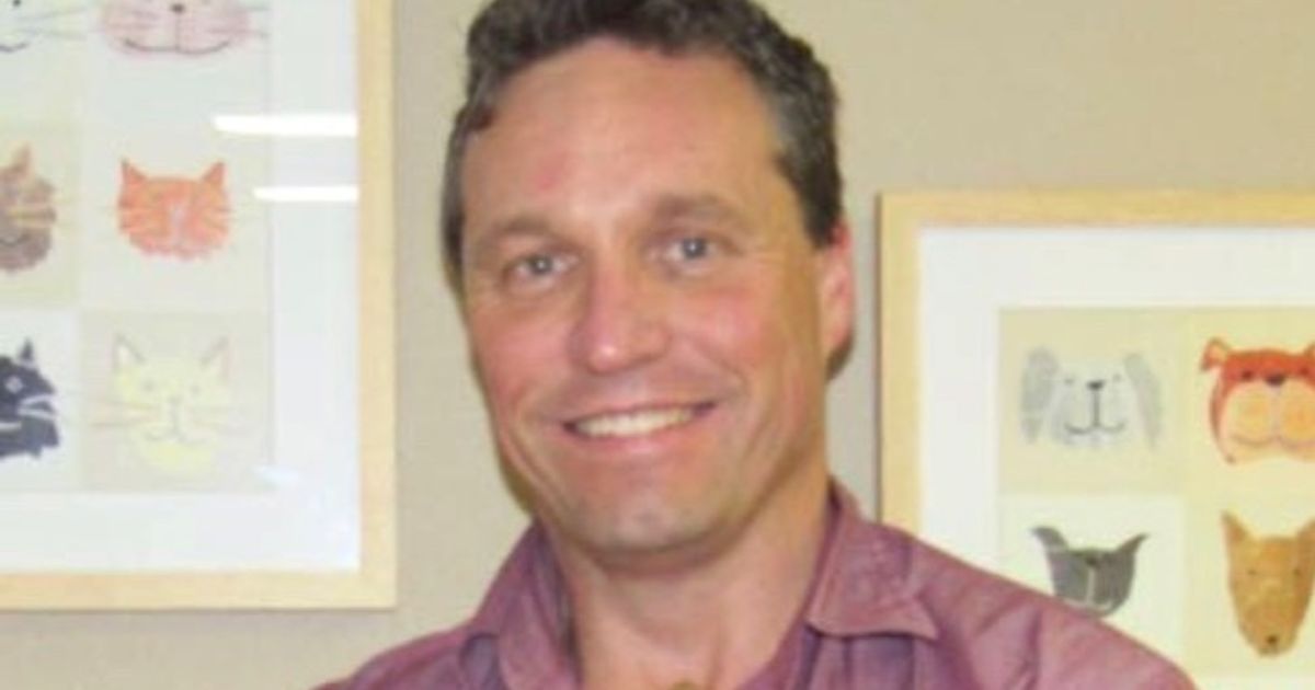 Dr. Michael McIntyre Vet from Winfred, SD Vetster